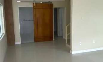 Imagem 2: Casa com 4/4, no bairro Parque Getúlio Vargas