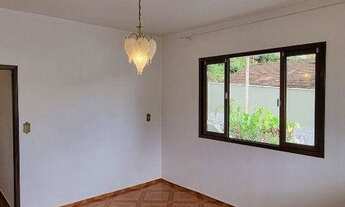 Imagem 5: Casa com 4 dormitórios para alugar, 140 m² por R$ 2.800,00/mês - Glória - Joinville/SC