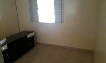 Imagem 2: Casa de condomínio para aluguel tem 90 metros quadrados com 4 quartos