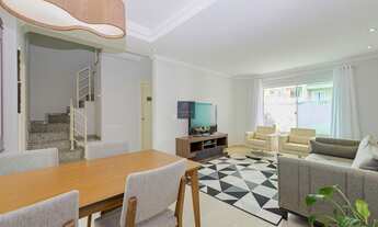 Imagem 6: Sobrado para Venda em Curitiba, Santo Inácio, 3 dormitórios, 3 suítes, 5 banheiros, 2 vaga