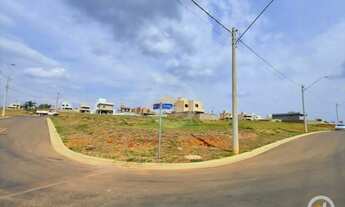 Imagem 2: Lote de esquina com 449,73m² no Jardins Capri