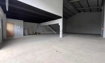 Imagem 3: Galpão comercial para alugar no Centro 296m², mezanino, 2 banheiros Cambé, PR