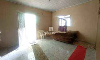 Imagem 5: Casa em Montes Claros, no bairro Condomínio Pai João, à venda