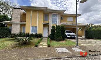 Imagem: Casa com 4 suites, piscina e brinquedoteca