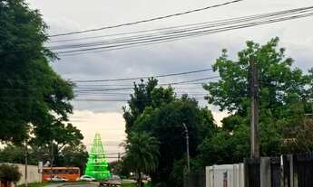 Imagem 5: Vende se terreno. Comtendo 2 casas sendo 1 de material e a 2 de madeira ótimo lugar