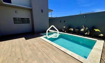 Imagem 6: Casa Térrea no Residencial Shalom 3 Suítes, Piscina Aquecida e Espaço Gourmet em Condomín