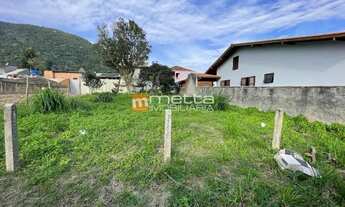 Imagem 5: Terreno em Sambaqui a menos de 150 metros da praia, Florianópolis/SC