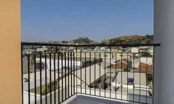 Imagem 2: Apartamento com varanda e 2 quartos no Centro para venda