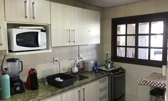 Imagem 12: Sobrado semi mobiliado de 3 dormitorios sendo uma suite no bairro Hipica