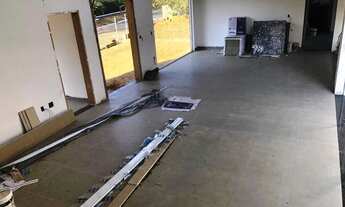 Imagem 3: Casa em construçao em condominio fechado com cinco suites