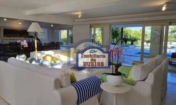 Imagem 13: Lindíssima casa na Ferradura com 7 suítes a passos da praia para aluguel