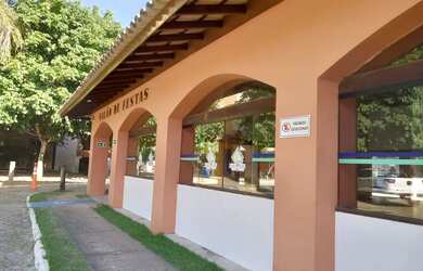 Imagem 11: Apartamento Triplex,2 Quartos para Locação em Condomínio com Estrutura, Estrada do Coco,La