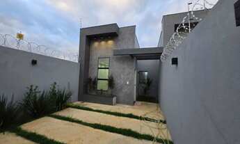 Imagem: Casa Linda no Delfino Magalhães!