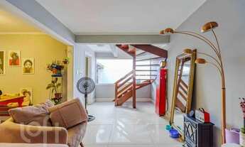 Imagem 2: Casa à venda Avenida Juca Batista, Cavalhada - Porto Alegre