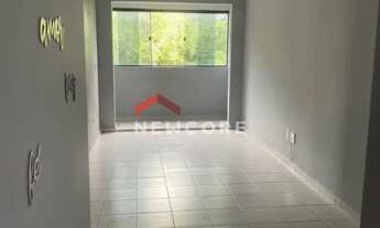 Imagem: Apartamento em Avenida Hilton Souto Maior