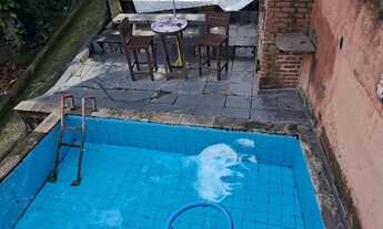 Imagem 4: DUAS CASAS DE DOIS QUARTOS CADA E UMA QUITINETE NA AV DR EUGENIO BORGES 2002