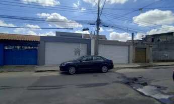 Imagem: OPORTUNIDADE!!! EXCELENTE CASA A VENDA LOCALIZADA