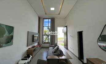 Imagem 2: Casa em condomínio com 3 quartos sendo 3 suítes disponível para locação no bairro Grand Vi