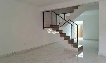 Imagem 5: Casa triplex com 2 quartos à venda no Bairro Jardim São João em Juiz de Fora