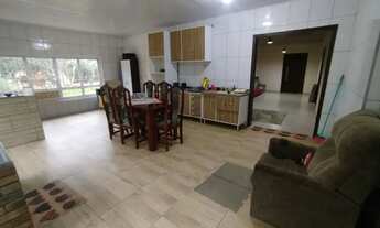 Imagem 2: Velleda oferece magnífico sítio com casa nova e piscina em Águas Claras!