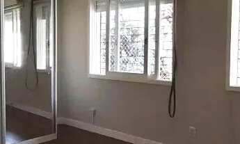 Imagem 4: Imóvel para aluguel tem 40 metros quadrados em Rio Branco - Porto Alegre - RS