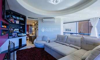 Imagem 2: Imóvel para venda tem 155 metros quadrados com 3 quartos em Jardim Lindóia - Porto Alegre