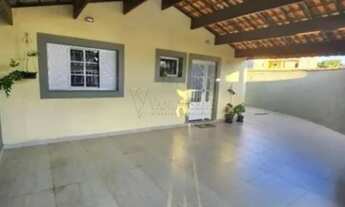 Imagem 2: Linda Casa à Venda: Conforto e Estilo em Um Só Lugar