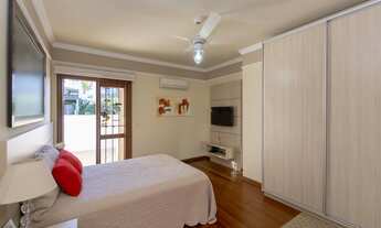 Imagem 7: Casa para venda possui 500 metros quadrados com 4 quartos em Teresópolis - Porto Alegre