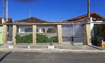 Imagem: Casa com 2 dorms, Caiçara, Praia Grande