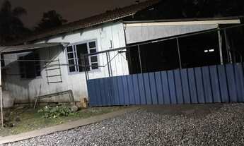 Imagem: Alugo Casa de madeira 2 quartos