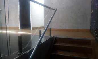 Imagem 5: Ponto comercial/Loja/Box para aluguel possui 200 metros quadrados com 5 quartos