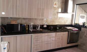 Imagem 2: Casa para venda tem 307 metros quadrados e 3 quartos em Vila Clarice - Santo André - SP