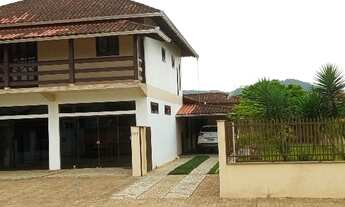 Imagem: Sobrado com sala comercial