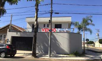 Imagem 3: Sobrado de esquina em avenida no Jd. Nova Europa - Campinas