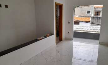 Imagem 5: Sobrado para venda possui 190 metros quadrados com 3 quartos em Santa Maria - Santo André