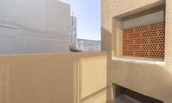 Imagem 4: COLOMBO - Apartamento Padrão - Vila Yara