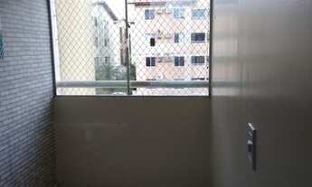 Imagem 2: Apartamento para venda possui 54 metros quadrados com 2 quartos em Turu - São Luís - MA