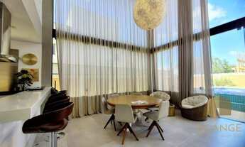 Imagem 7: Lindíssimo sobrado a venda no Swiss Park, muito bem localizado com vista para o lago