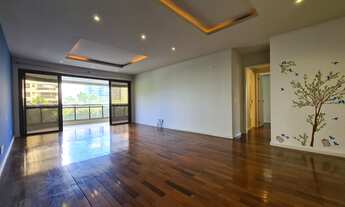 Imagem 2: Apartamento para venda com 157 metros quadrados com 4 quartos