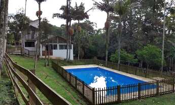 Imagem: Ampla Chácara c/ 9.826, m² - com piscina