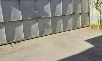 Imagem 2: Galpão/Depósito/Armazém para venda com 730 metros quadrados