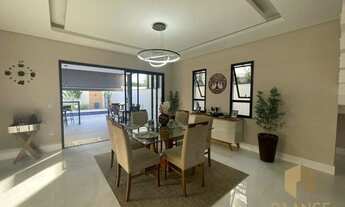 Imagem 3: Sobrado projetado pela conceituada empresa de arquitetura KZA, moderna com automatização