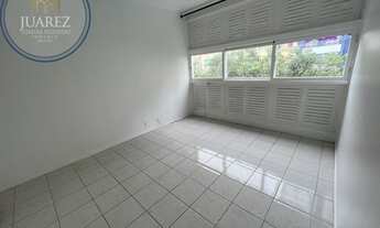 Imagem 4: APTO 4/4 COM 1 SUÍTE NA VITÓRIA, 200M2 EM LOCALIZAÇÃO DIFERENCIADA, OPORTUNIDADE!