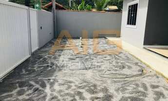 Imagem 3: Casa 2 Quartos amplo quintal Espaço para Piscina e Churrasqueira