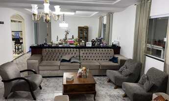 Imagem 3: Casa de andar na Aruana