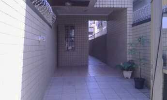 Imagem 6: Sobreposta Térrea 3 Dormitórios 2 Suítes e Churrasqueira no Quintal - Embaré em Santos - S