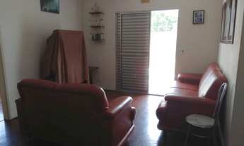 Imagem 2: Apto de 2 dormitórioss com sacada, 1 andar, 150m do mar, aceita financiamento bancário