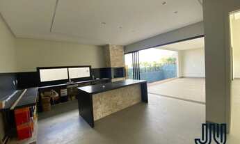 Imagem 5: Belíssima casa no Condomínio Grand Trianon, com