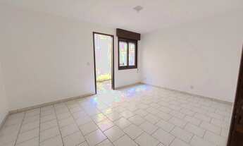 Imagem 2: JK Térreo no bairro Cristo Redentor com 2 áreas