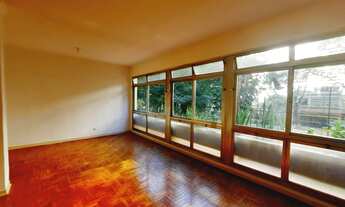 Imagem 2: Apartamento para aluguel possui 176m² com 4 dormitórios em Aclimação - São Paulo - SP